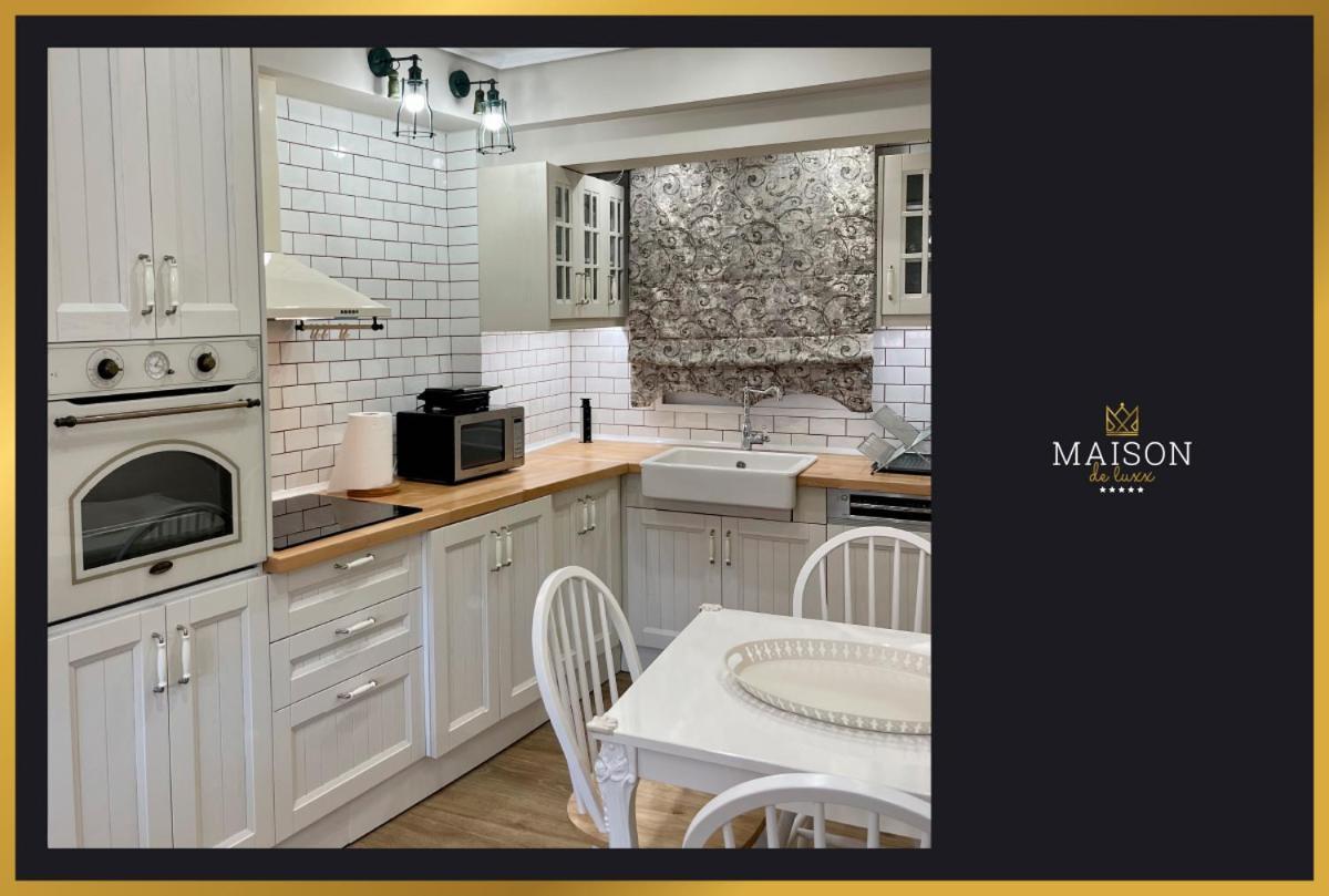 Апартаменты Maison De Luxx A3 Лариса Экстерьер фото